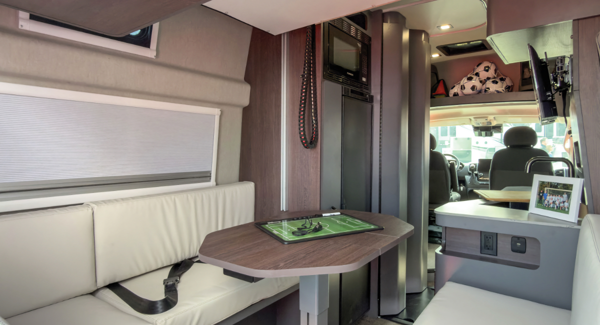 Grand Design Lineage Series LVP1 - Wildsam