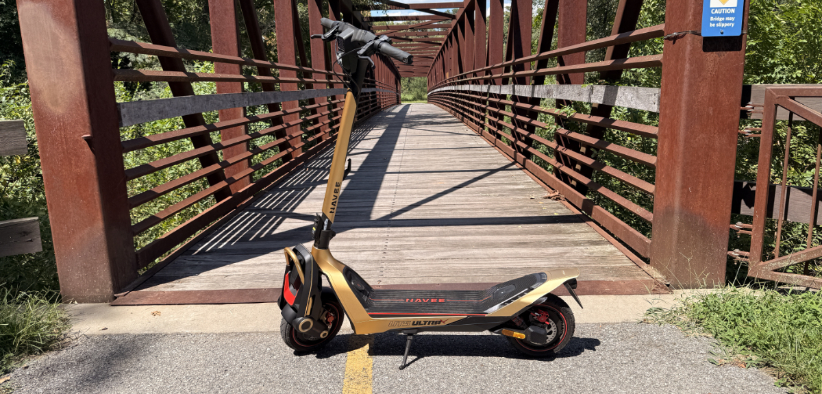 Navee UT5 Ultra X E-Scooter Review: This Much Fun Should Be Illegal