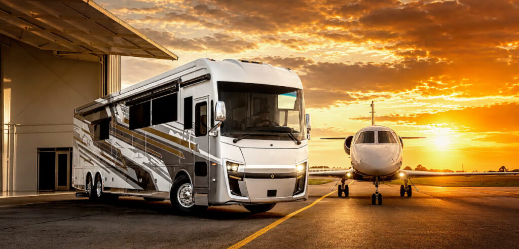 Cornerstone Luxury Coach Series 6