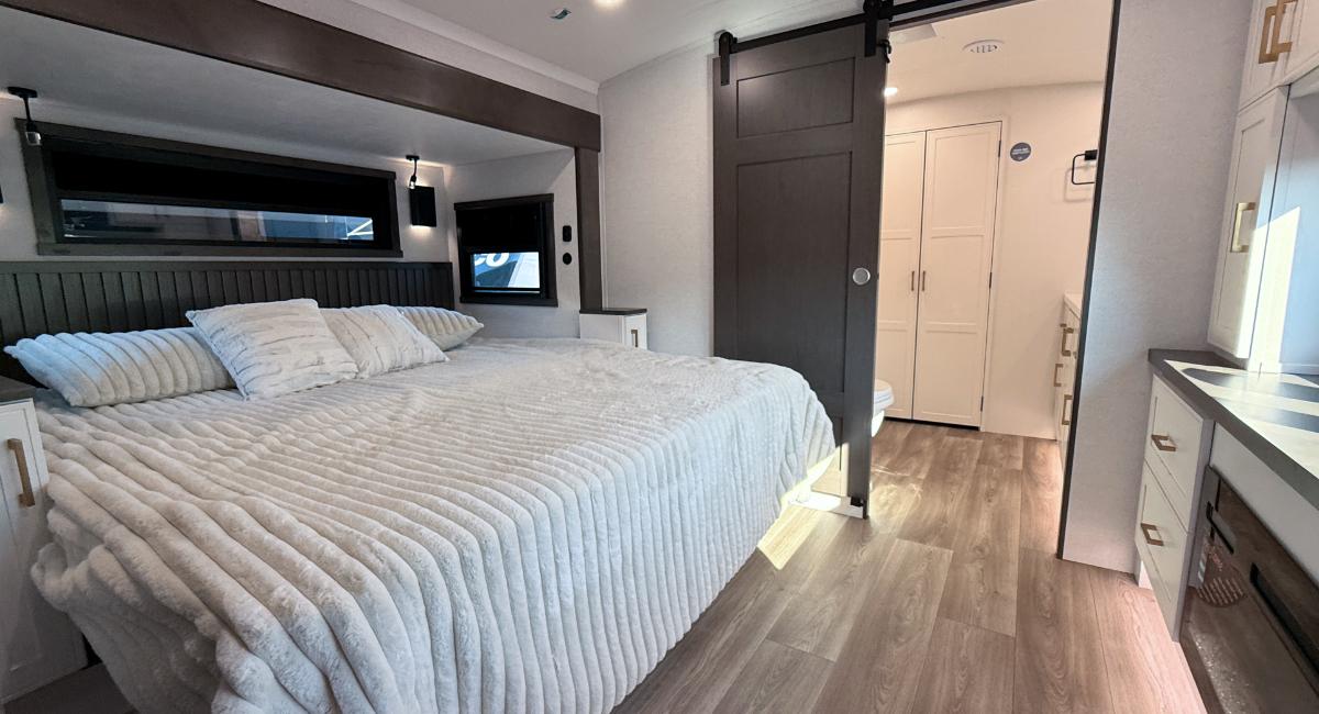 DRV Mobile Suites